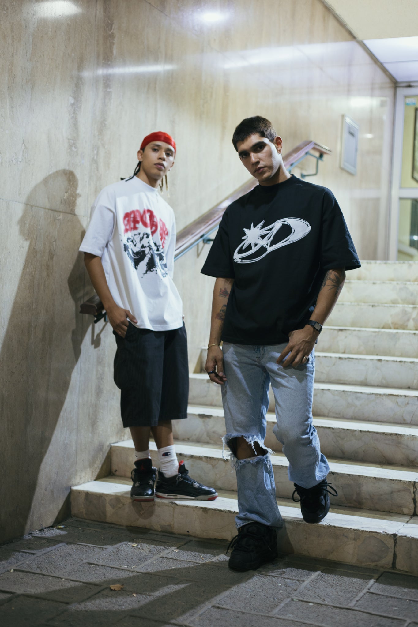 APCH LOGO BLACK T SHIRT